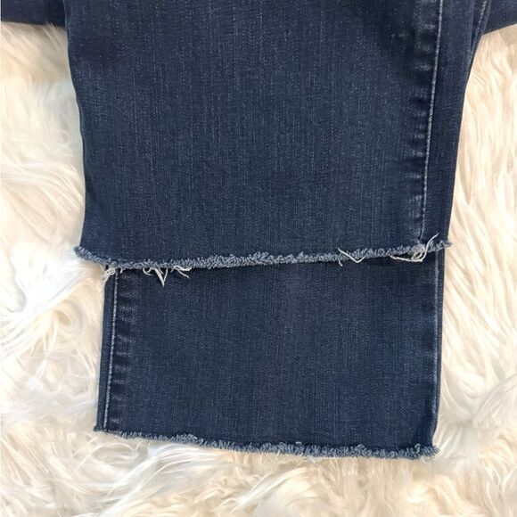 Societal Standard by Sanctuary Mid Rise Kick Crop Jean in Lennox Size 8 (29) - Picture 11 of 12